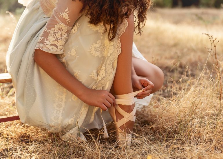 Primera comunion ballet reportaje en exteriores Marina de Oteo