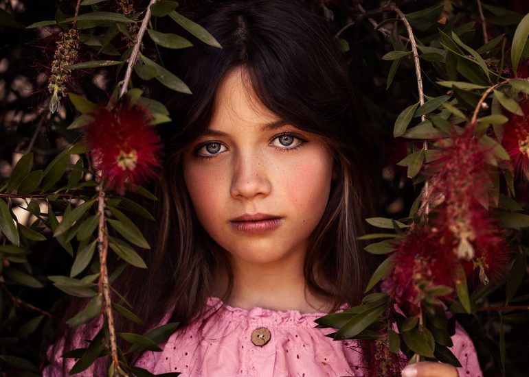 Infantil Fine Art sesion de fotos en exterior Marina de Oteo.