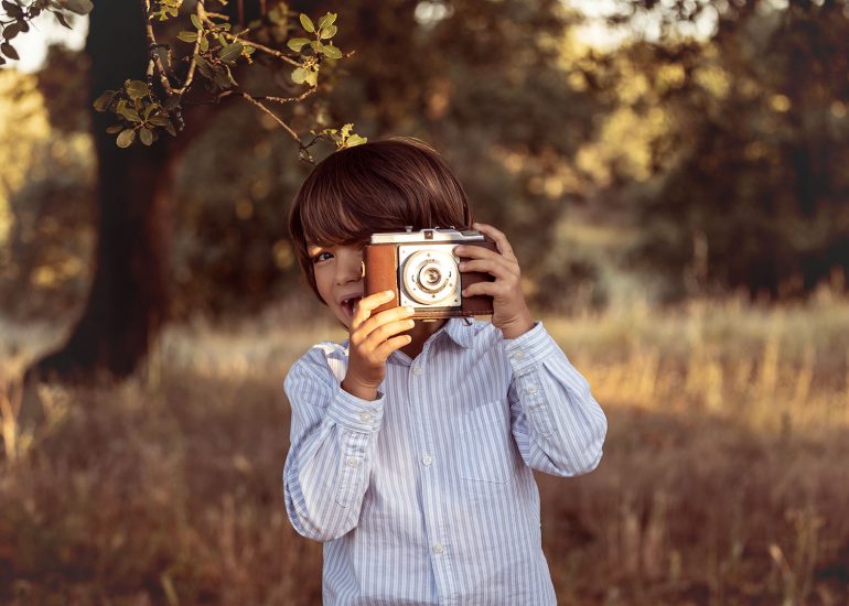 Sesión de fotos infantil cámara de fotos sesión de fotos en exterior Marina de Oteo